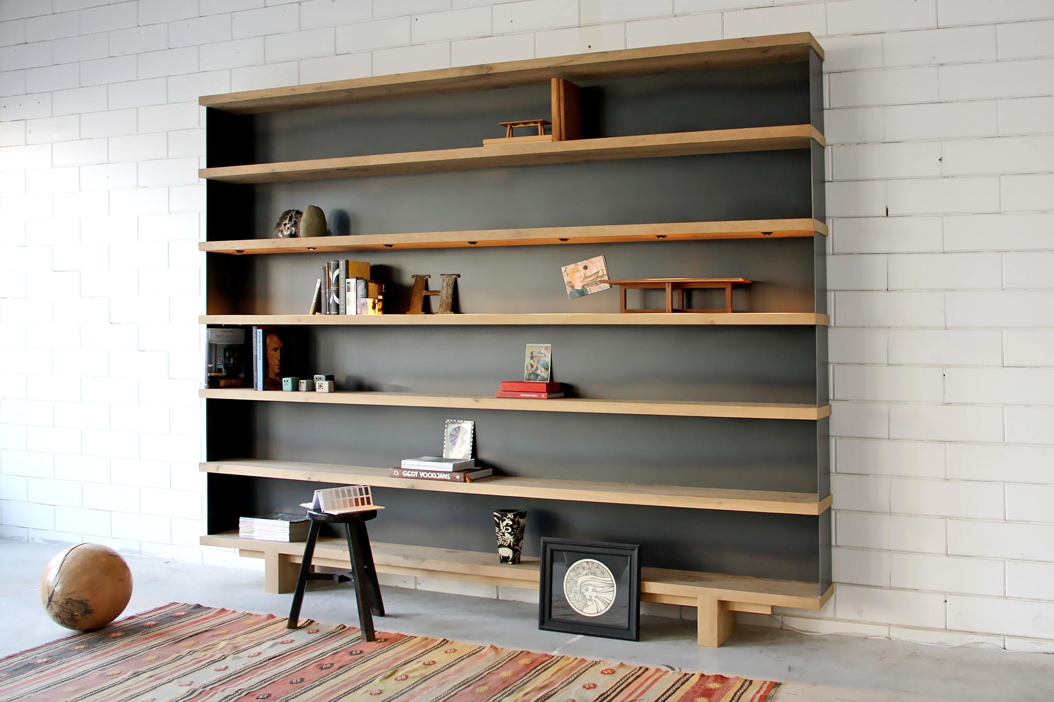 boekenkast / ontwerp uit 2014 van Joeri Koolhoven