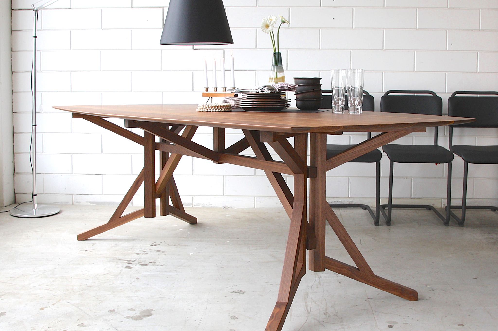 dining table / design from 2013 / Joeri Koolhoven