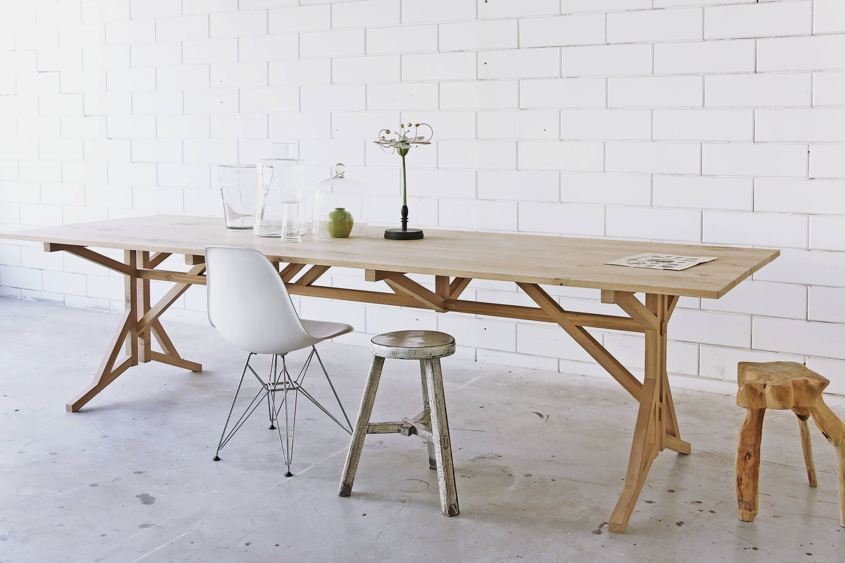 dining table / design from 2015 / Joeri Koolhoven