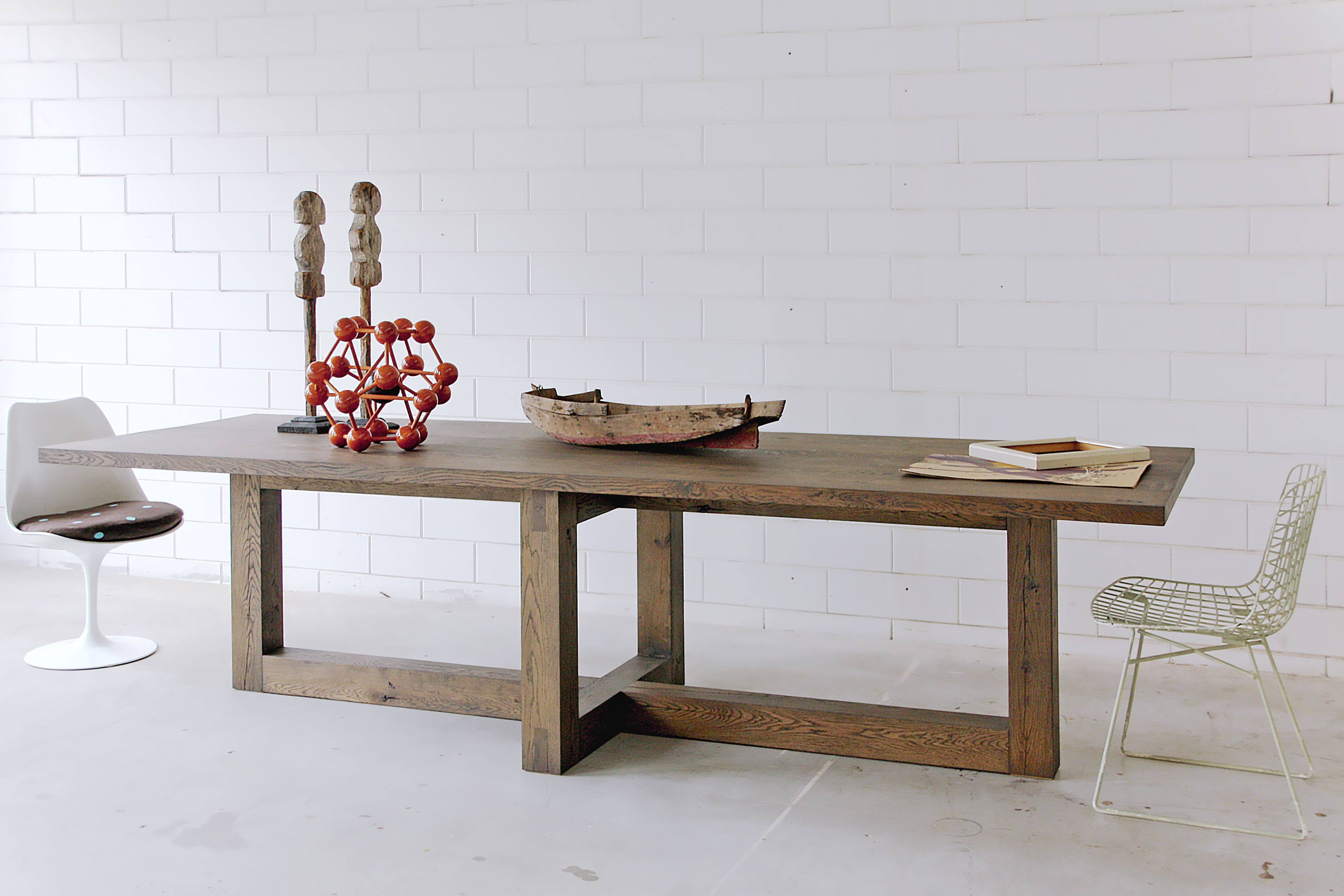 dining table / design from 2009 / Joeri Koolhoven